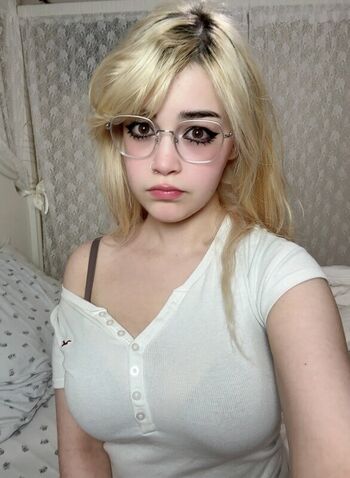 Full leaked Zombie doll private onlyfans photo