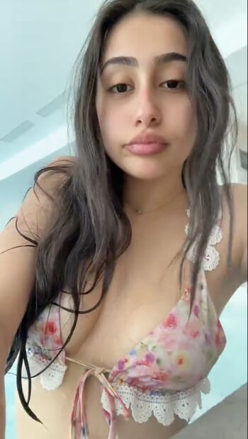 Full leaked Zoya husnnen private onlyfans photo