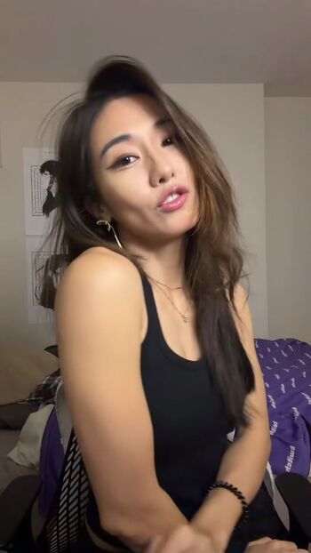 Full leaked Alice murkovski/ private onlyfans photo