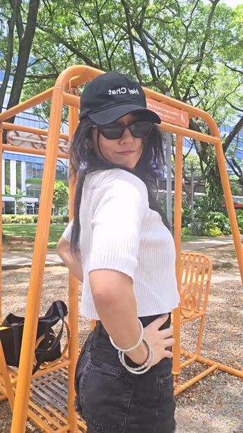 Full leaked Senpaihades/ private onlyfans photo