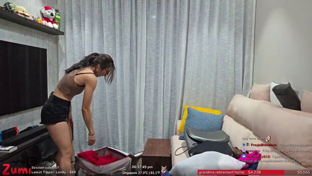 Full leaked Zumi page private onlyfans photo