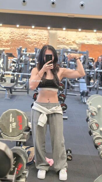Full leaked Vania regina pingkan/ private onlyfans photo