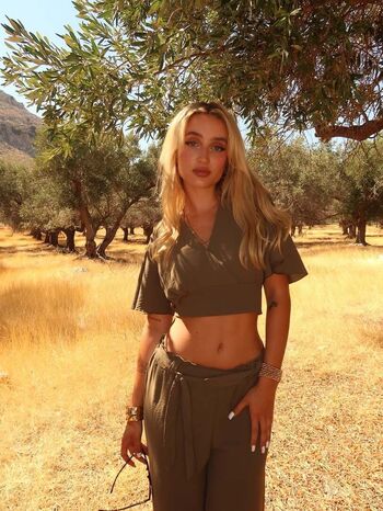 Full leaked Zuza fijak private onlyfans photo