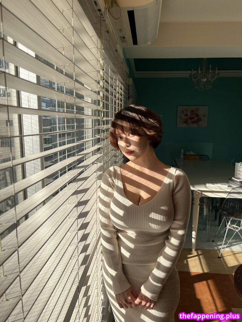 ZziZzi / zizzi_j / zzi_zzi._ / 찌찌 Nahá OnlyFans fotografie #333