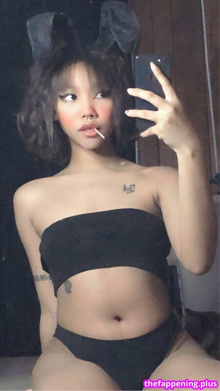 Cyb3r / Cyb3r0w0 / cyber0v0 / kitsunemai / zzoey0 / zzoey0w0 Photo OnlyFans Nu #5